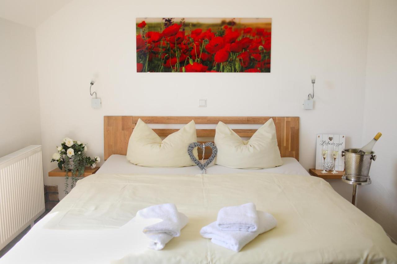 Hotel Duwakschopp Herxheim bei Landau Eksteriør billede